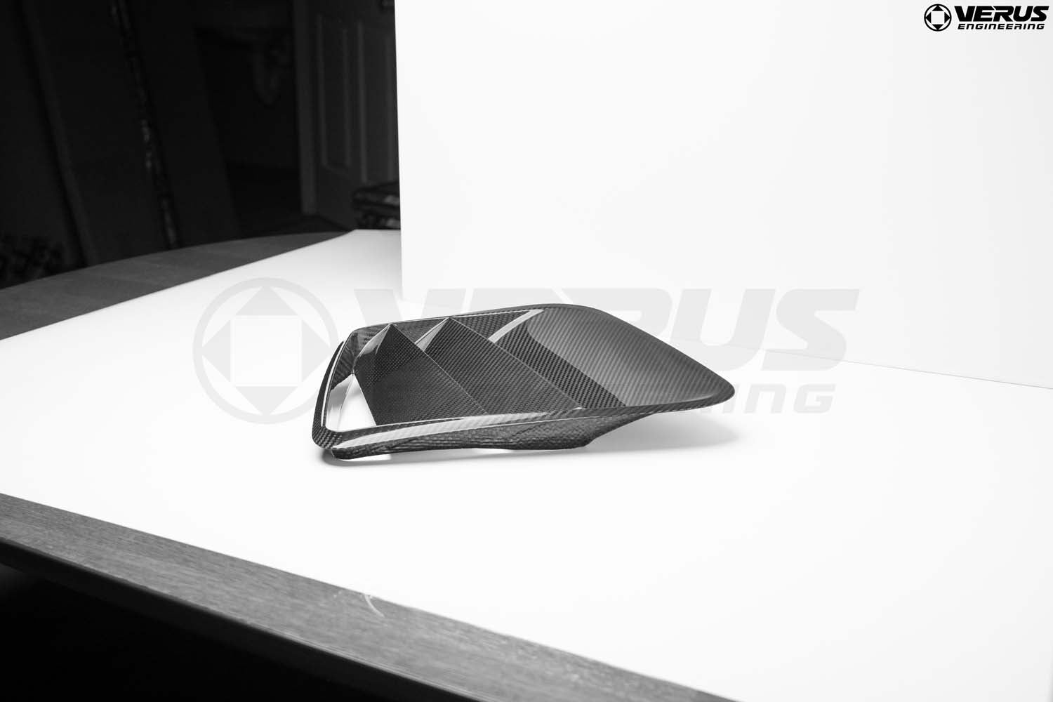 Verus G8X M3/M4 Hood Louver Kit