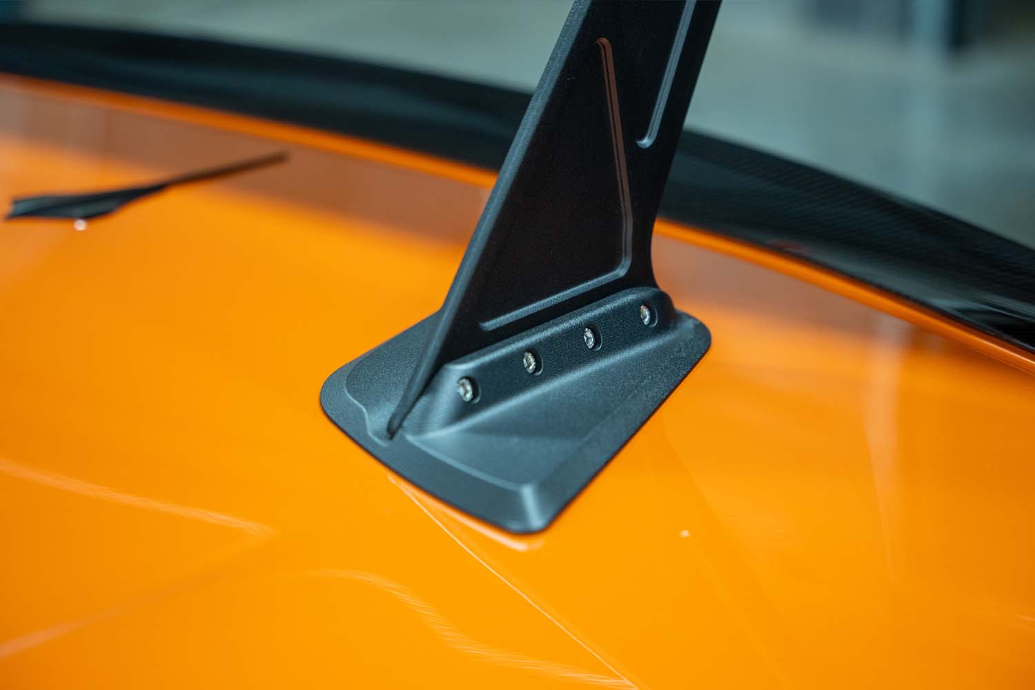 Verus C8/Z06 Swan Neck UCW Rear Wing Kit