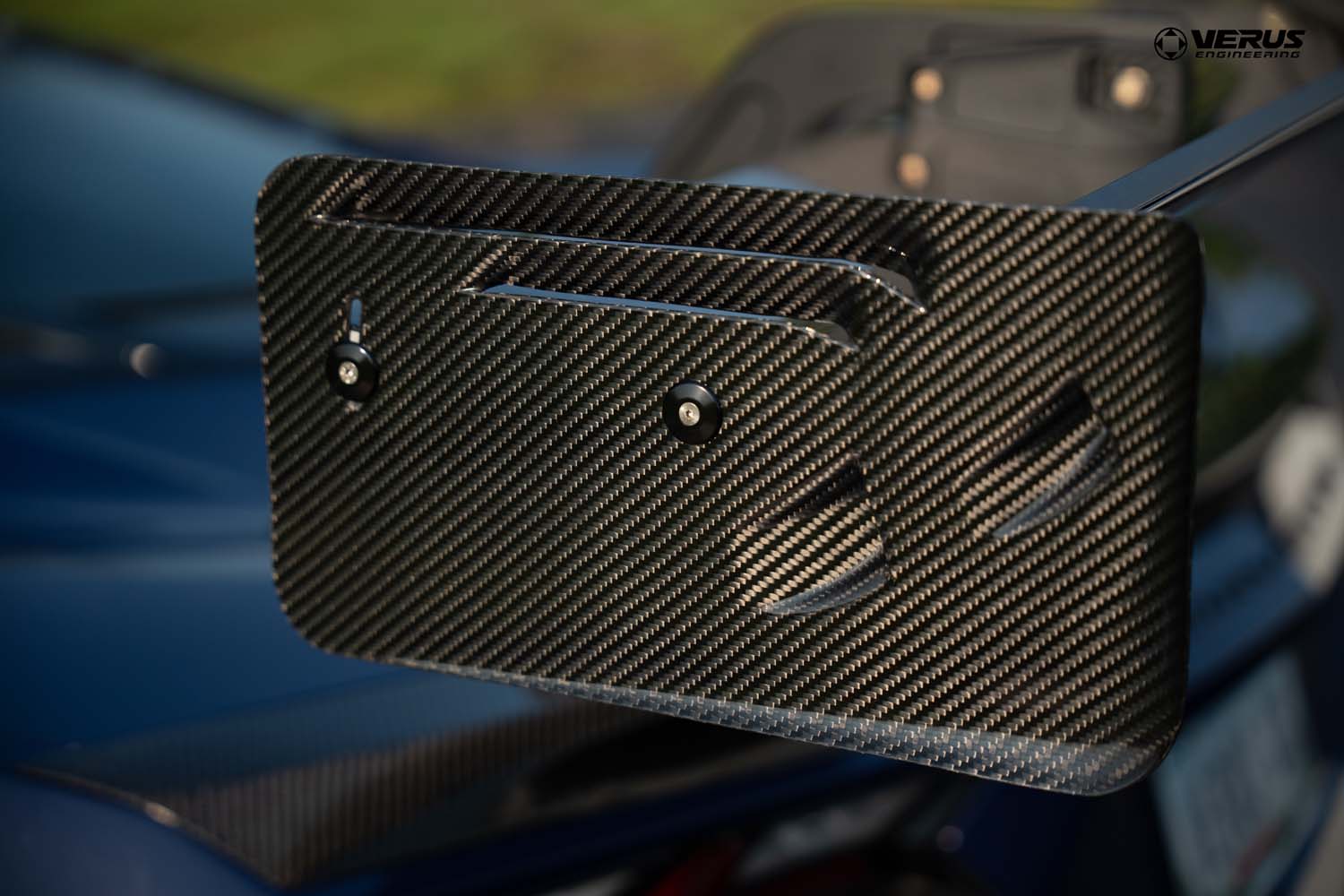 Verus C8/Z06 Swan Neck V1X Rear Wing Kit