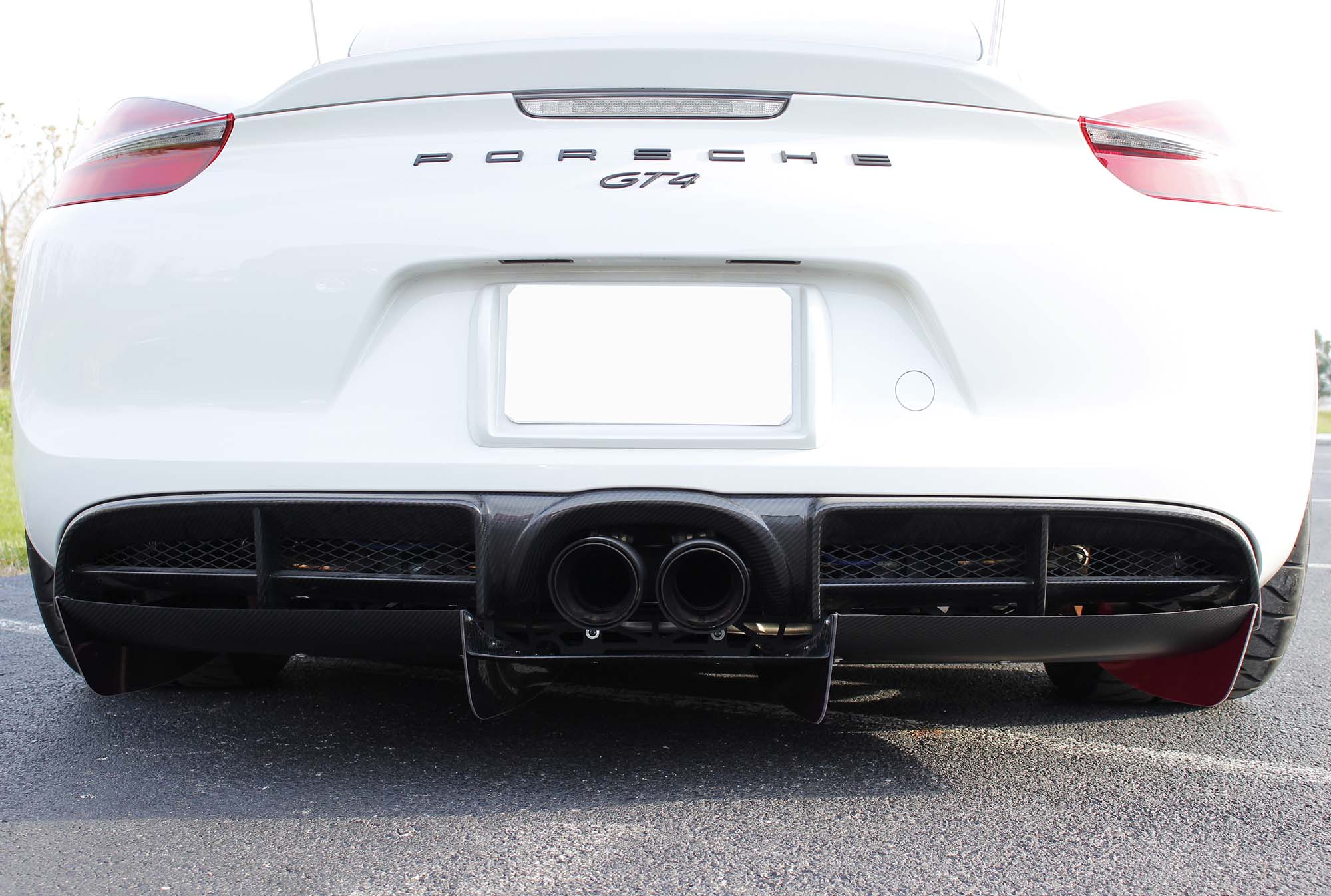 Verus Carbon Rear Diffuser - 981 GT4