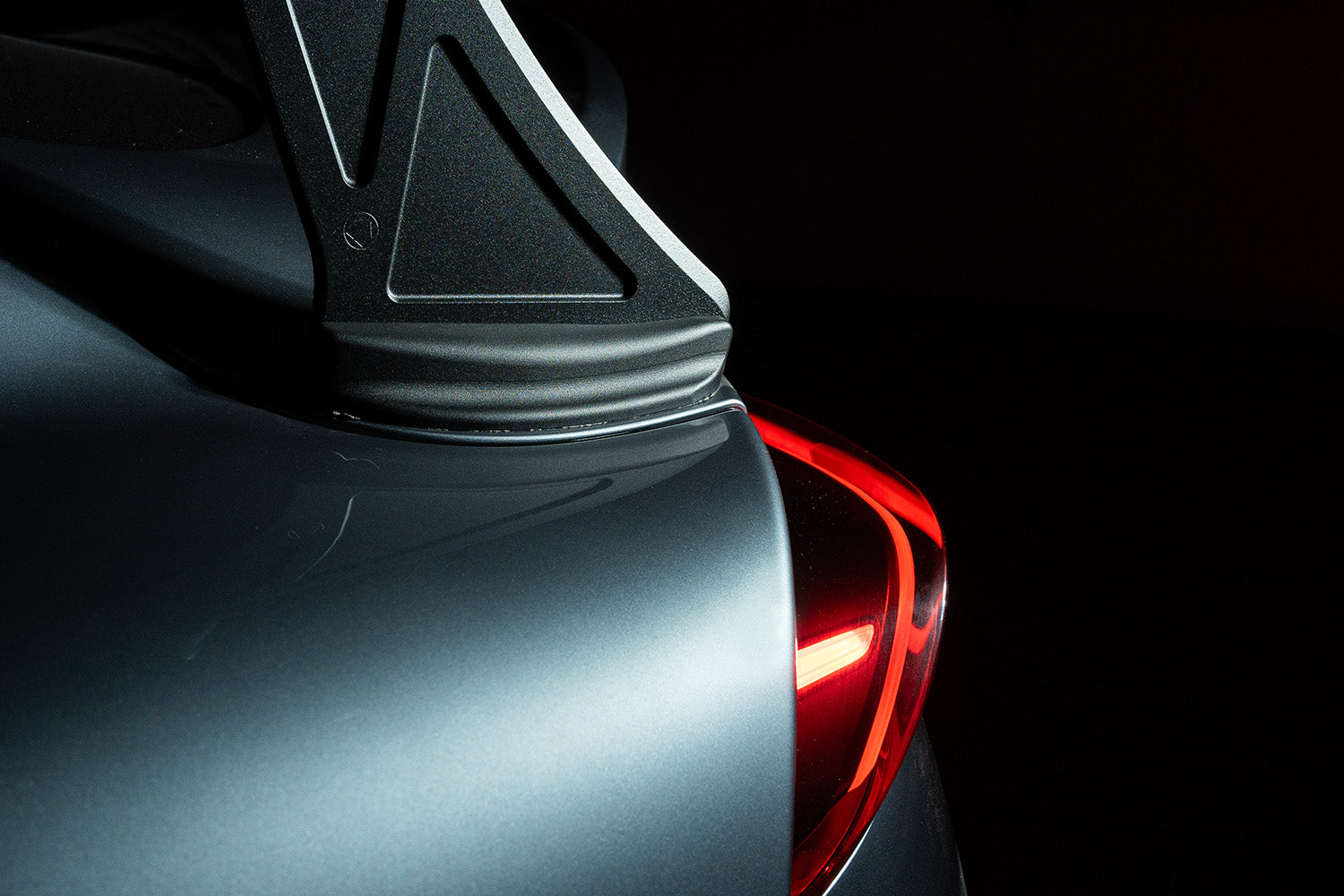 Verus A90 Supra V1X Rear Wing Kit